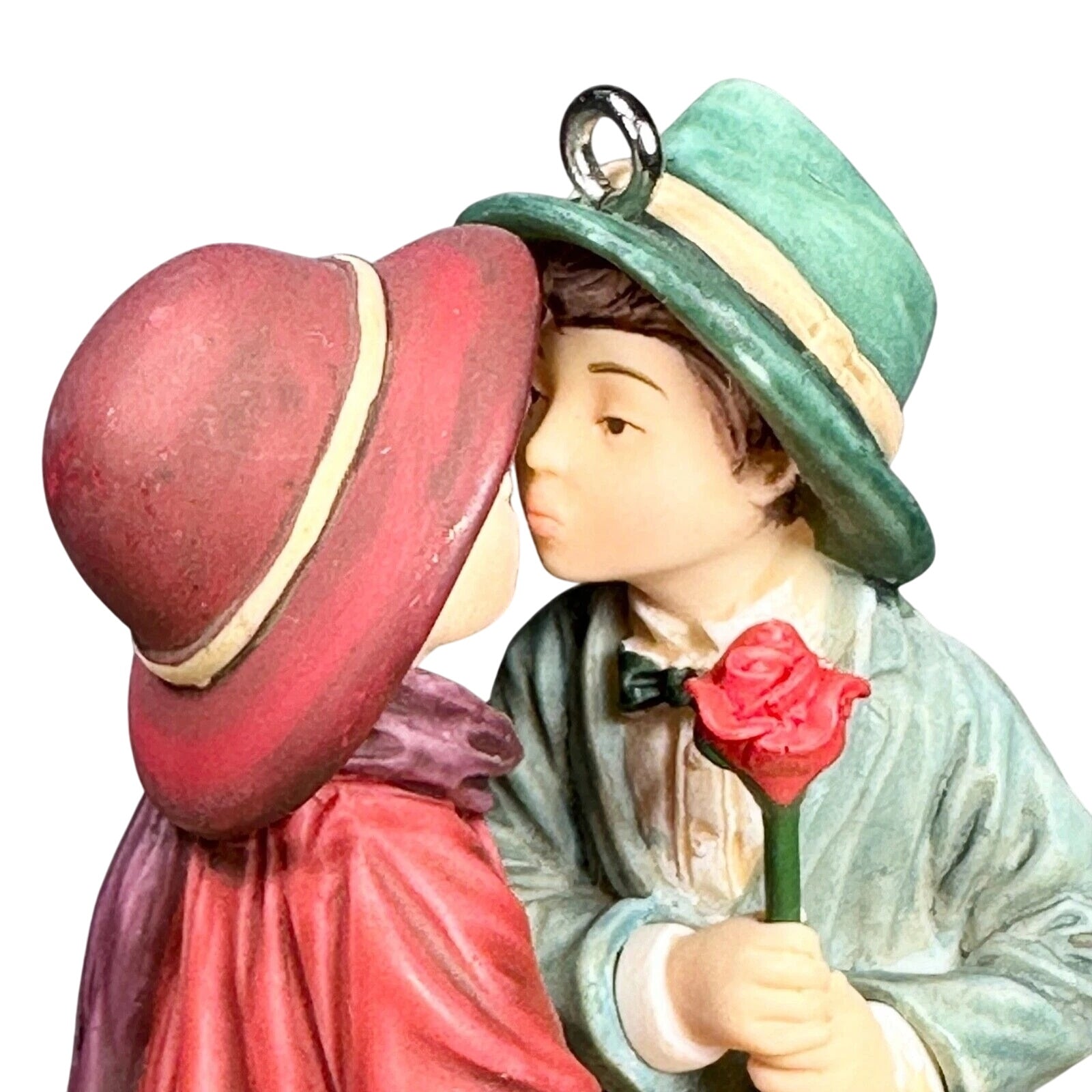 2005 The Kiss Hallmark Ornament (Kim Anderson) QXG4412