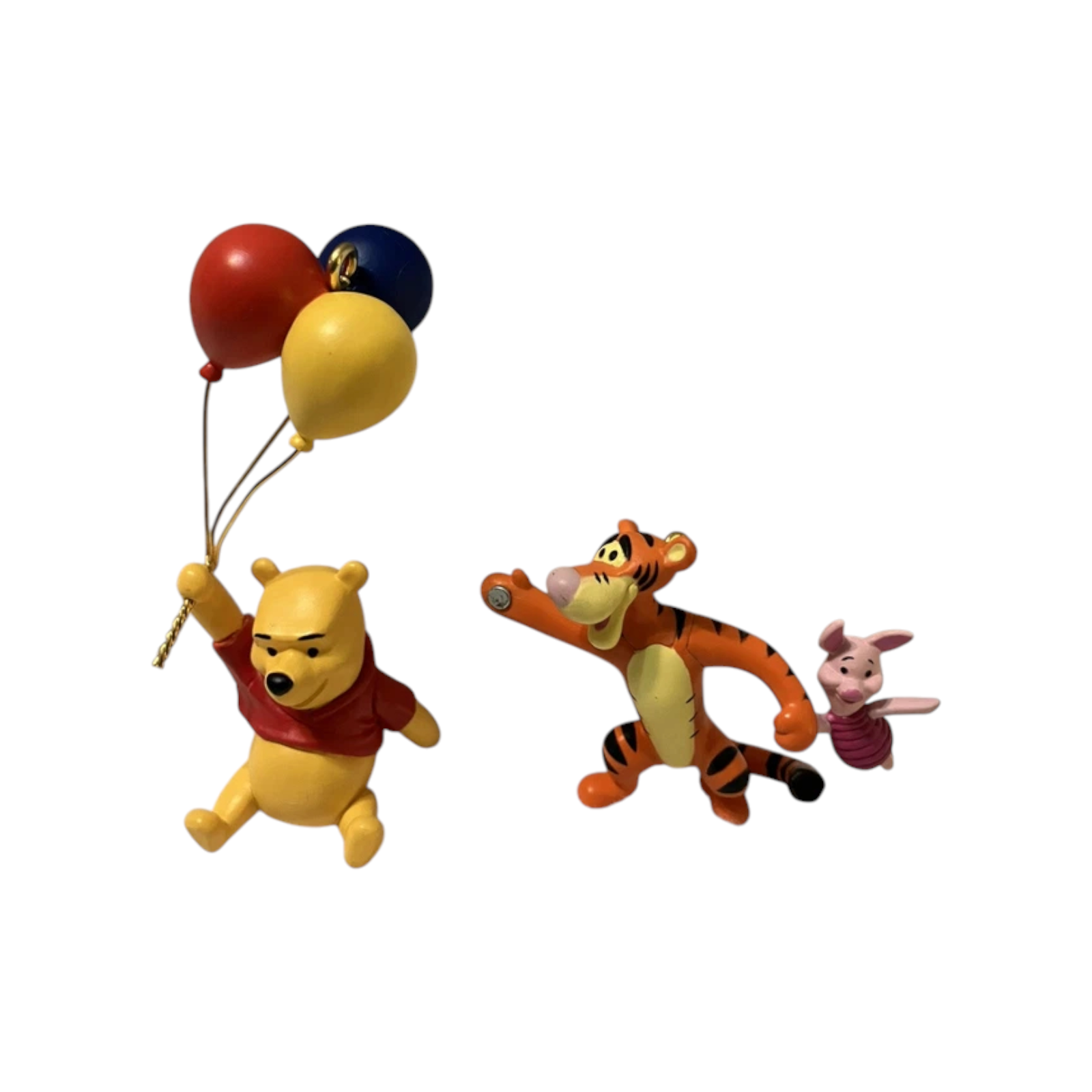 2005 Up For Adventure Hallmark Ornament (Winnie the Pooh) QXM8945