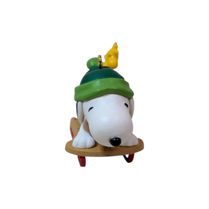 2005 Winter Fun with Snoopy (Peanuts)