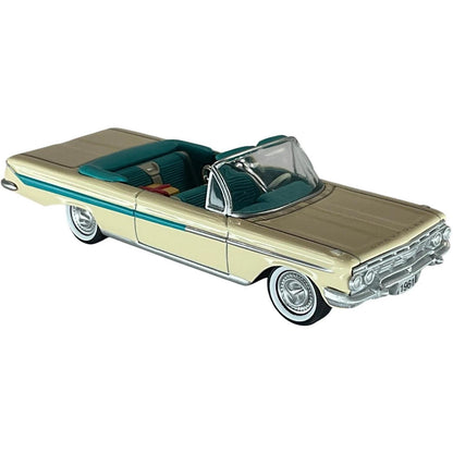 2006 Hallmark Ornament (1961) Chevrolet Impala Hallmark Ornament (Classic American Cars) QX2356