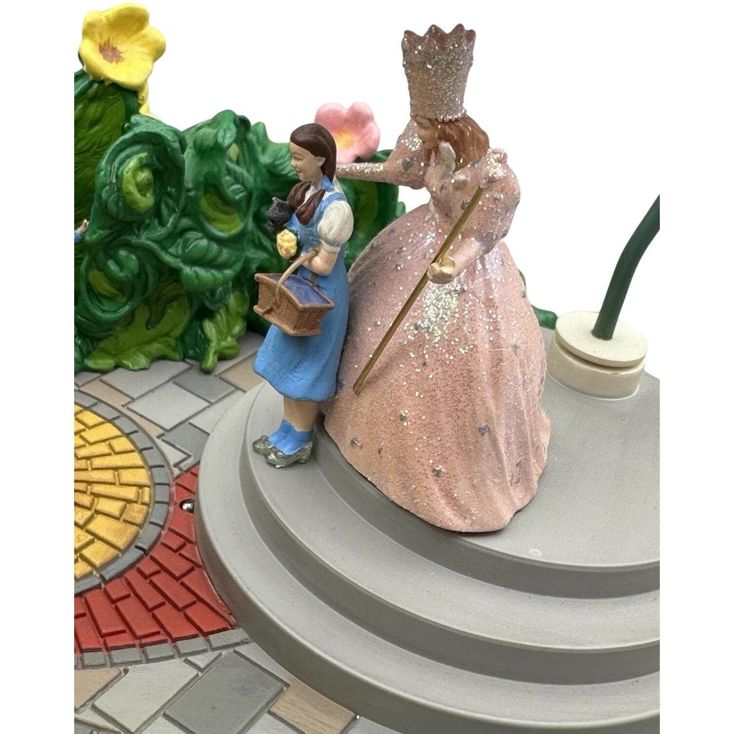 2006 I'll Get You, My Pretty! Hallmark Ornament (The Wizard of Oz) QFM4476