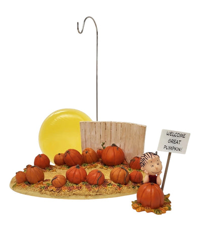 2006 Linus and the Great Pumpkin Patch Hallmark Ornament (Peanuts) QFO6076