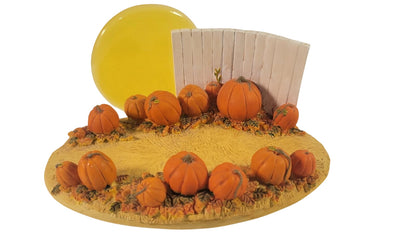 2006 Linus and the Great Pumpkin Patch Hallmark Ornament (Peanuts) QFO6076