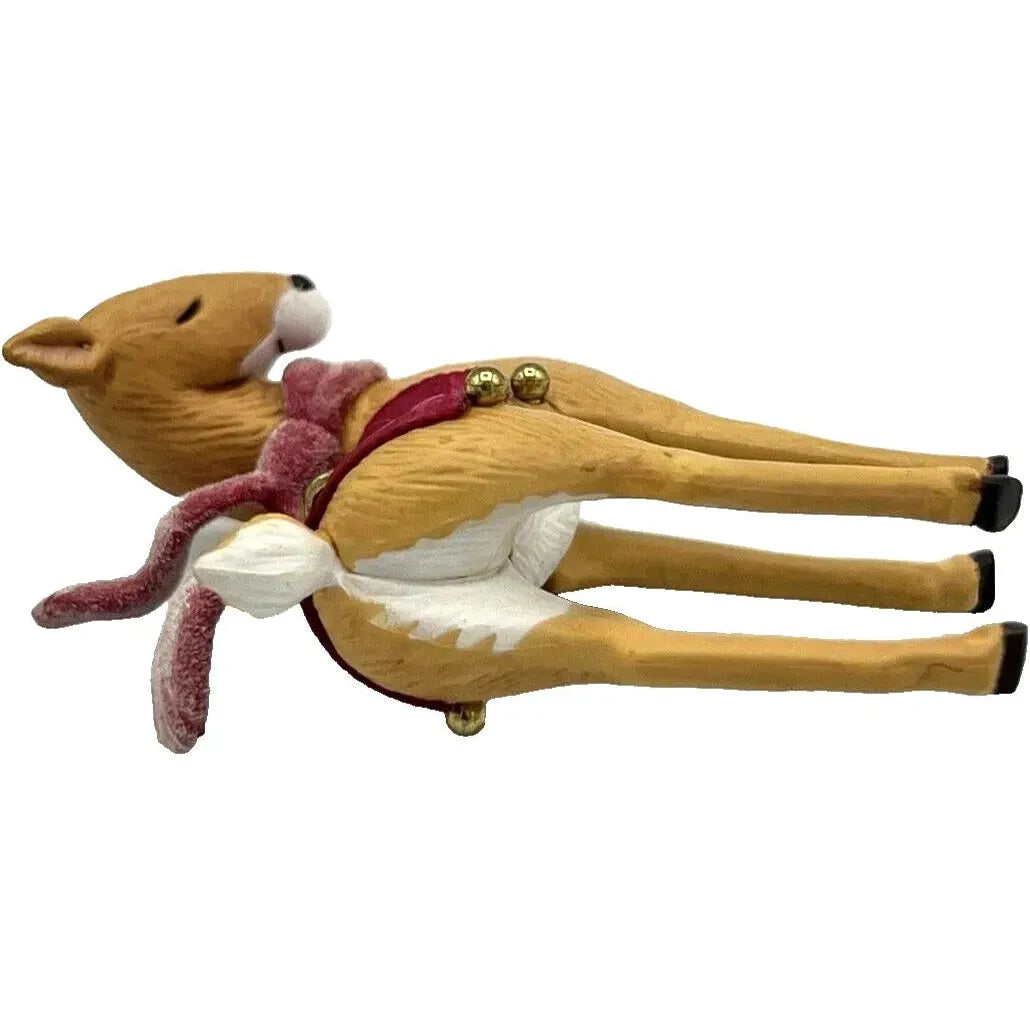 2006 Mom Hallmark Ornament (Reindeer) QXG2913