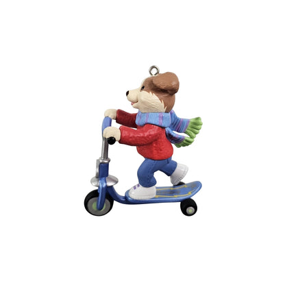 2006 My Fifth Christmas Hallmark Ornament (Child's Age Collection) QXG2876