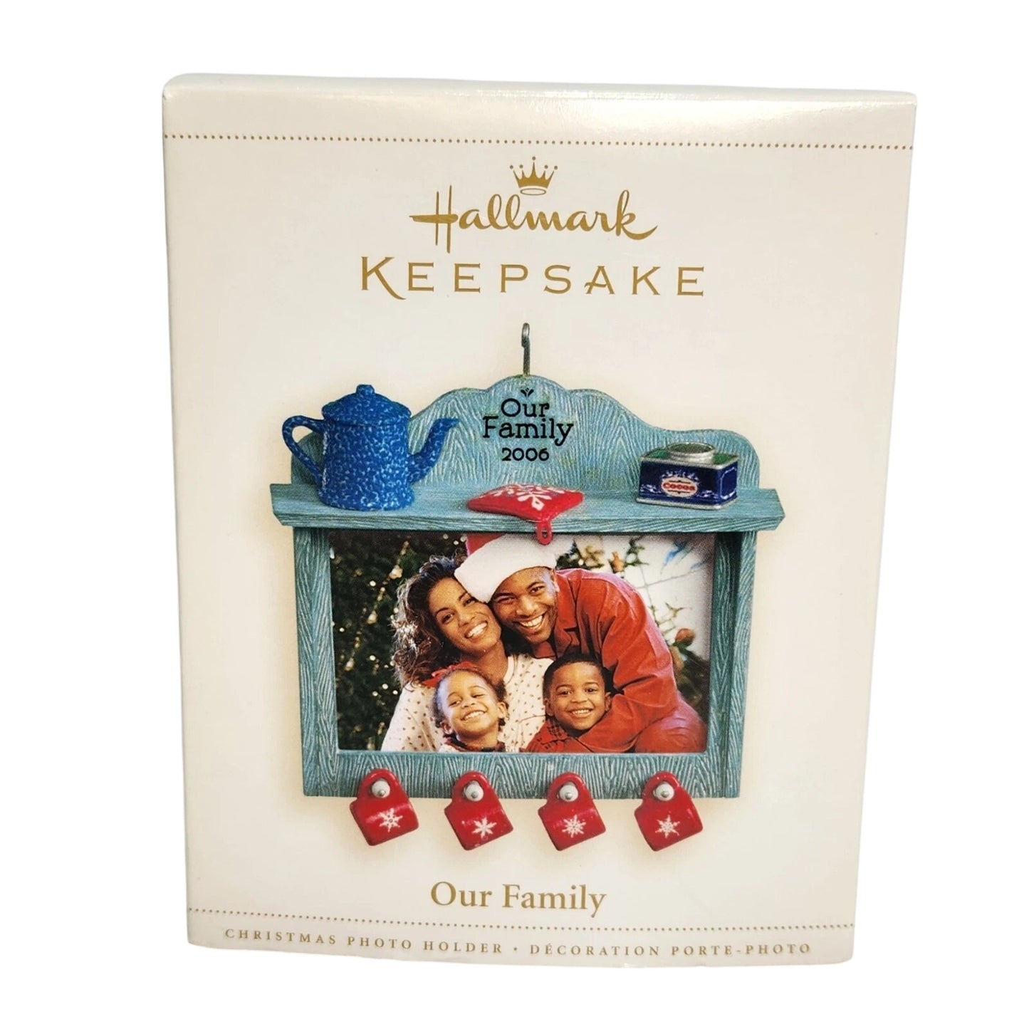 2006 Our Family Hallmark Ornament (Photo Holder) QXG2943