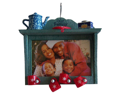 2006 Our Family Hallmark Ornament (Photo Holder) QXG2943