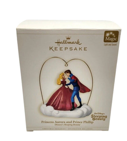2006 Princess Aurora and Prince Phillip Hallmark Ornament (Disney) QXD8383