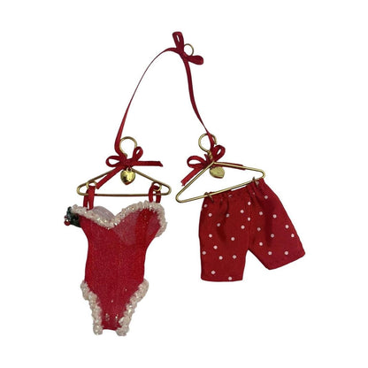 2006 A Holiday for Two Hallmark Ornament (A Holiday for Two) QXG3016 Image3