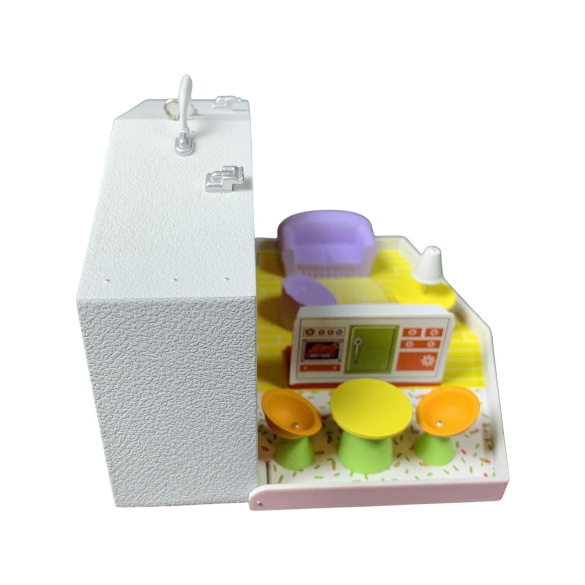 2006 Barbie Family Deluxe House Hallmark Ornament (Barbie) QXI7267 Image5