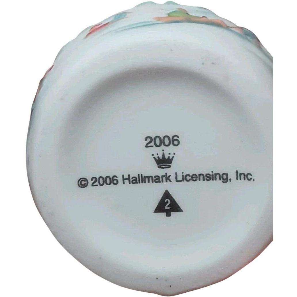 2006 Bluster B. Toboggan Hallmark Ornament (Snowtop Lodge) QX2583