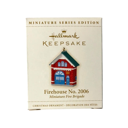 2006 Firehouse No. 2006 Hallmark Ornament (Miniature Fire Brigade) QXM3096 Image2