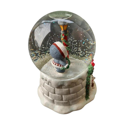 2006 Frosty Friends Snow Globe Hallmark Ornament (Frosty Friend) QXE3313 Image3
