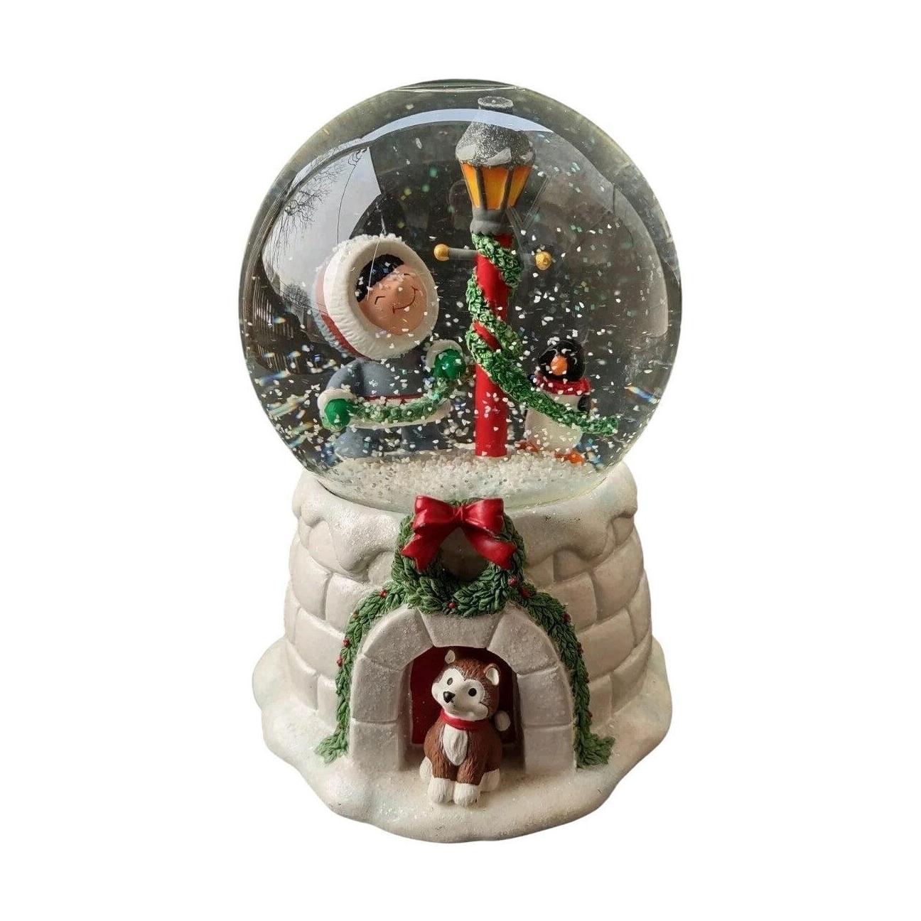 2006 Frosty Friends Snow Globe Hallmark Ornament (Frosty Friend) QXE3313 Image4
