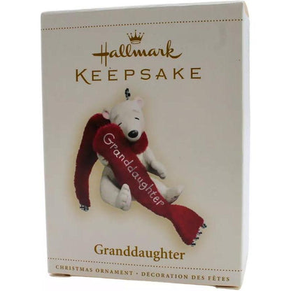 2006 GrandDaughter Hallmark Ornament (GrandDaughter) QXG2936