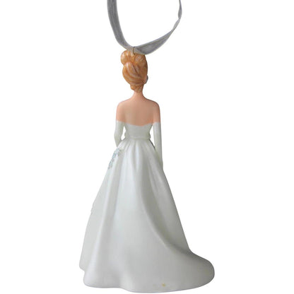 2006 Joyeux Hallmark Ornament (Barbie) QXC7008