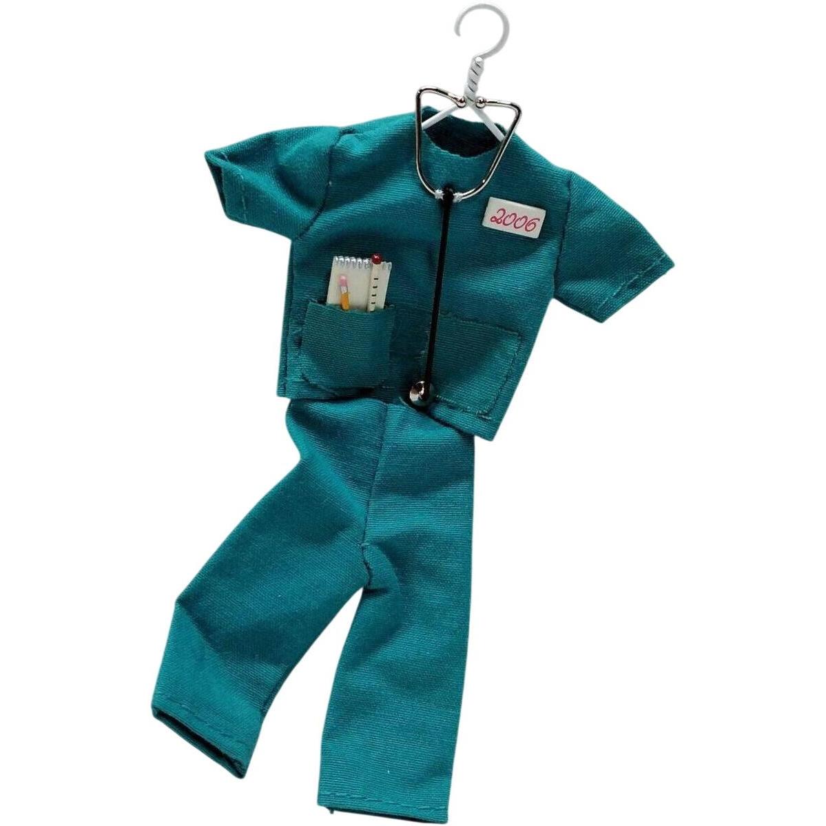 2006 Lifesavers Hallmark Ornament (Healthcare Workers) QXG3183