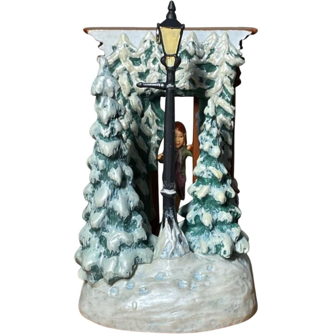 2006 Lucy and the Wardrobe Hallmark Ornament (Narnia) QXD8393