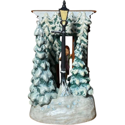 2006 Lucy and the Wardrobe Hallmark Ornament (Narnia) QXD8393