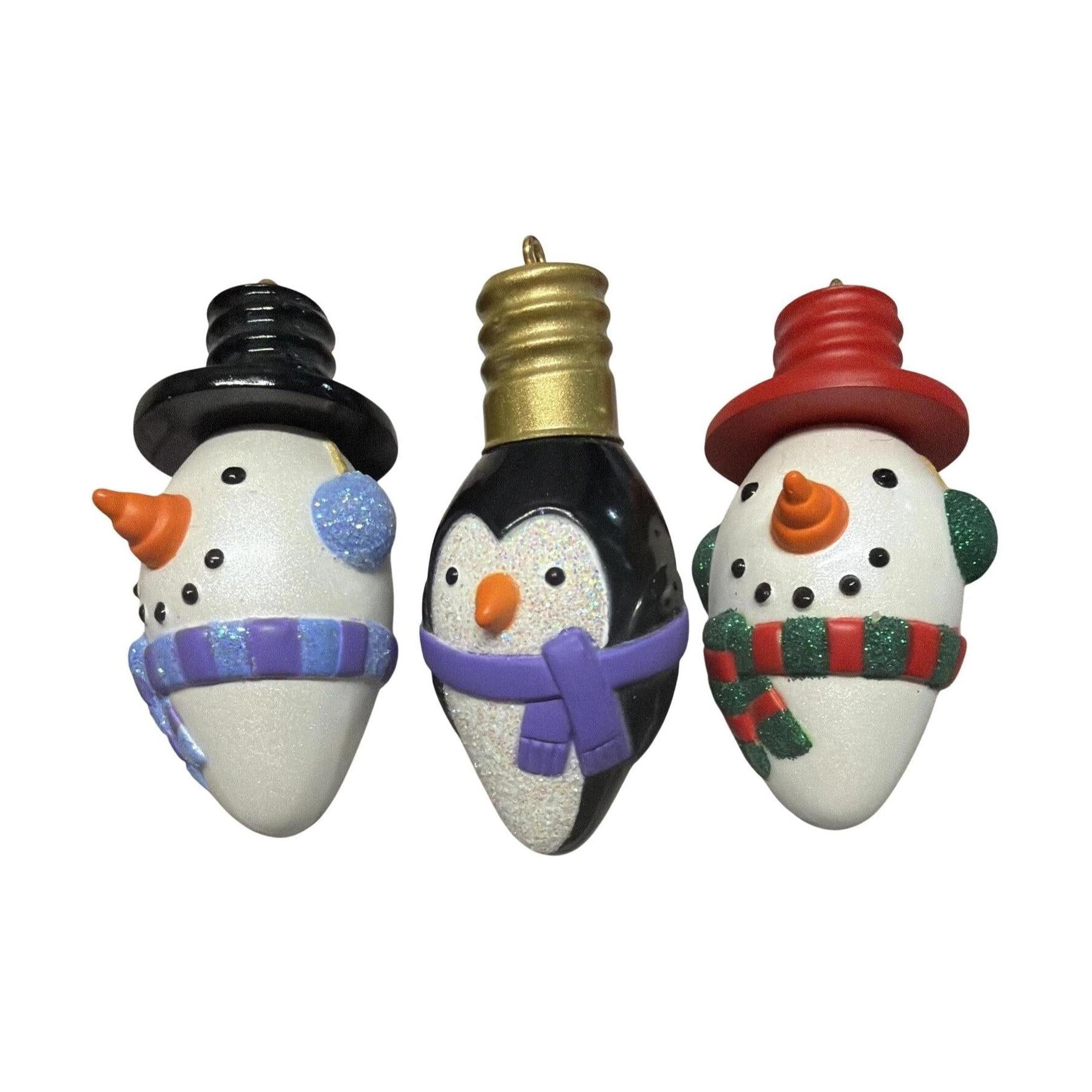 2006 Merry and Bright Hallmark Ornament (Merry and Bright) QXM2183 Image4