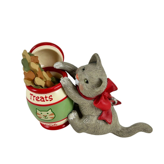 2006 Mischievous Kittens Hallmark Ornament (Mischievous Kittens) QX2483 Image1