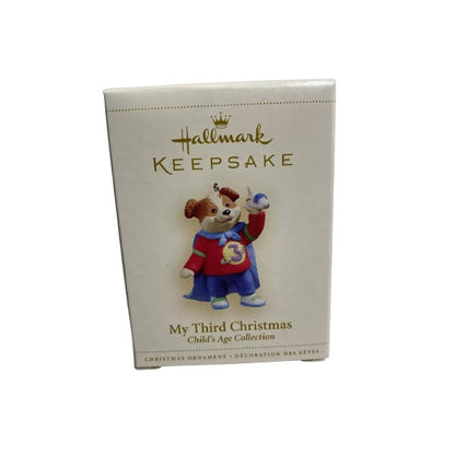 2006 My Third Christmas Hallmark Ornament (Child's Age Collection) QXG2866