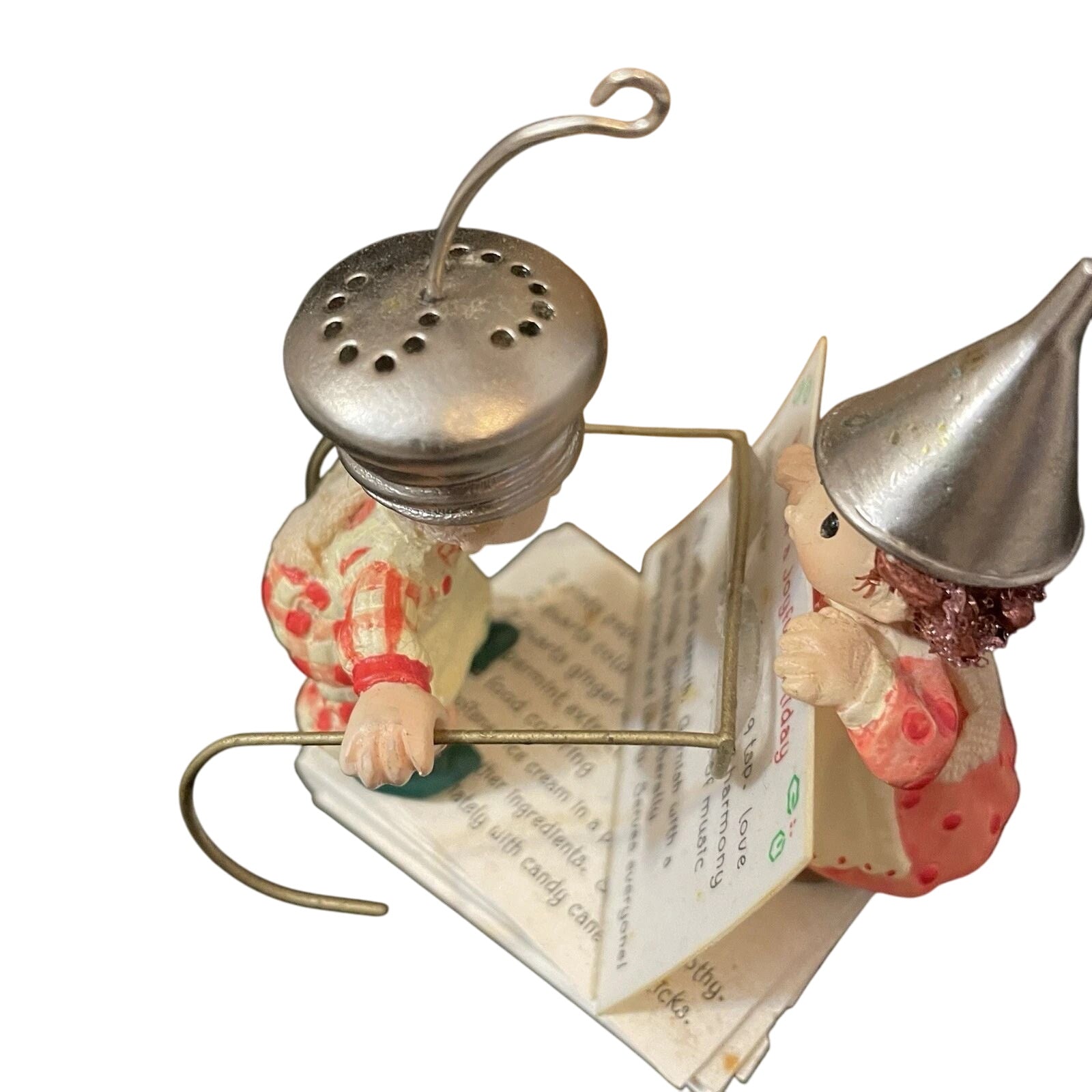 2006 Snicker & Doodle Hallmark Ornament (The Merry Bakers) QP1743