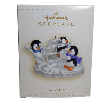 2006 Snow Fort Fun Hallmark Ornament (Kris' Penguins) QXG2803 Image2