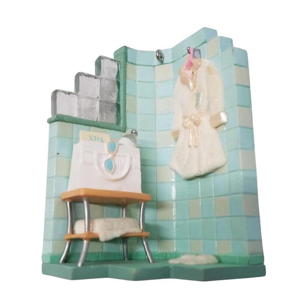 2006 Spa Day Hallmark Ornament (Barbie) QXI2049 Image3