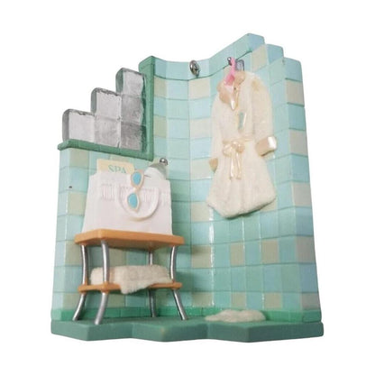 2006 Spa Day Hallmark Ornament (Barbie) QXI2049 Image3