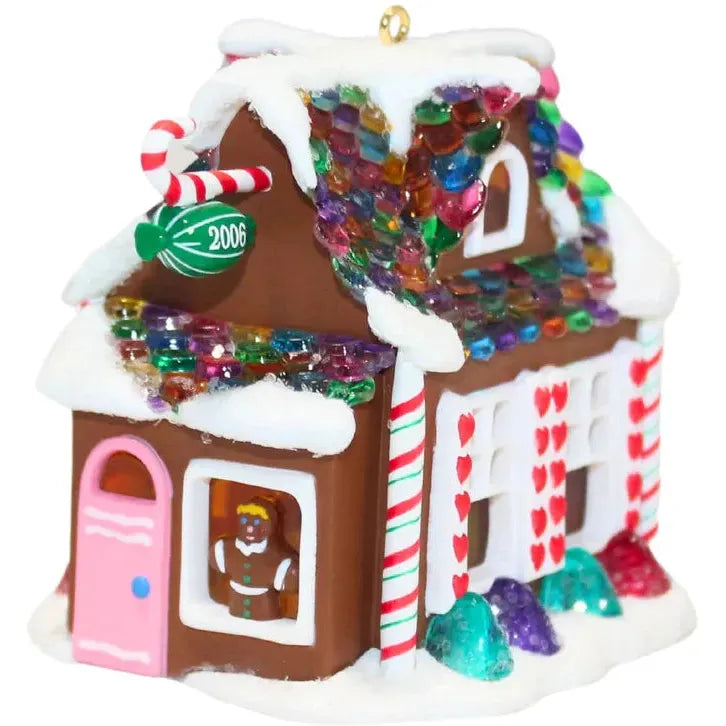 2006 Sweet Shop Hallmark Ornament (Noelville) QX2456