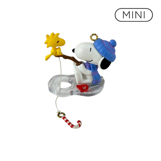 2006 Winter Fun With Snoopy (Winter Fun with Snoopy)