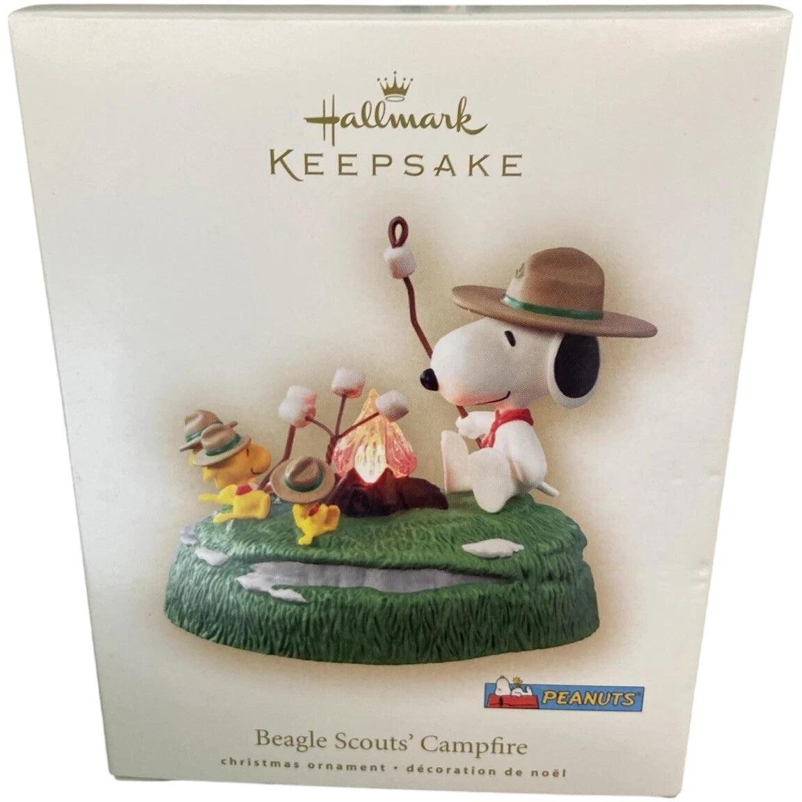 2007 Beagle Scouts' Campfire Hallmark Ornament (Peanuts) QXI4319