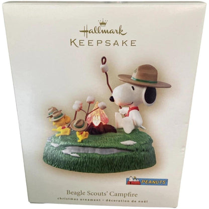 2007 Beagle Scouts' Campfire Hallmark Ornament (Peanuts) QXI4319