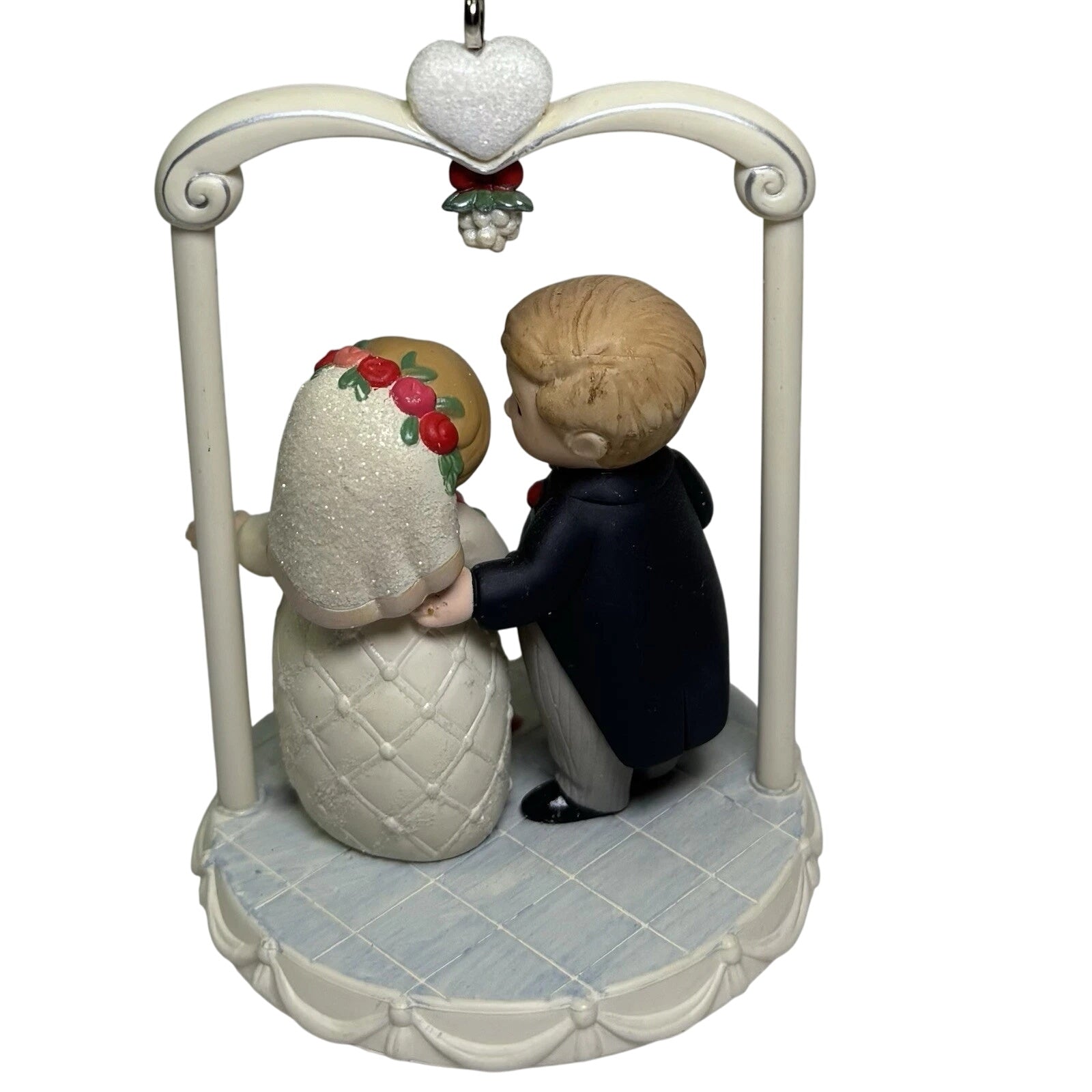 2007 Married...and Merry! Hallmark Ornament (Wedding) QXG6129