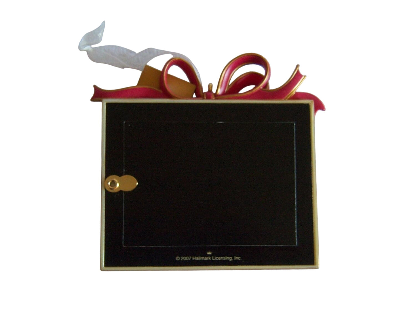 2007 Our Family Hallmark Ornament (Photo Holder) QXG6399