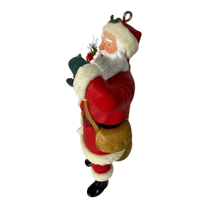 2007 Santa's Visit Hallmark Ornament (Santa Claus) QXC7002