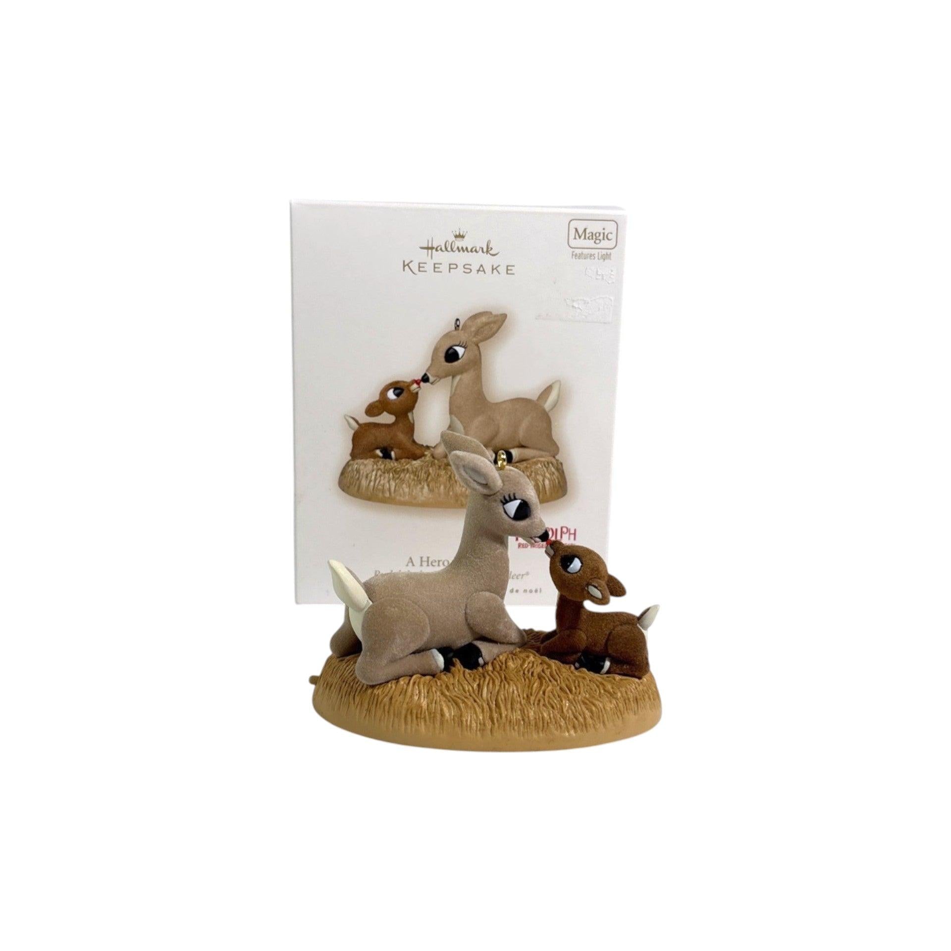 2007 A Hero Is Born Hallmark Ornament (Rudolph the Red-Nosed Reindeer) QHC4047 Image4