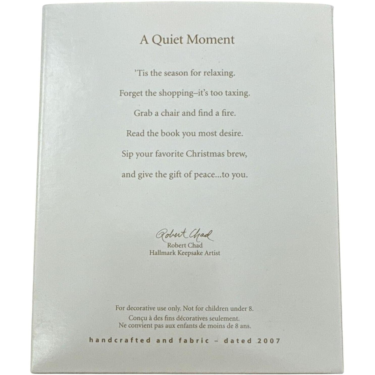 2007 A Quiet Moment Hallmark Ornament (Golden Retriever by Fireplace) QXG7099