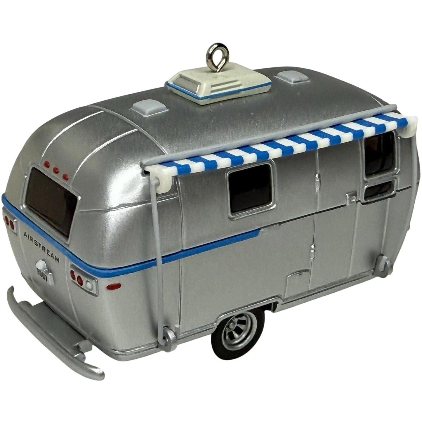 2007 Airstream Dreams Hallmark Ornament (Happy Camper) QXI2157