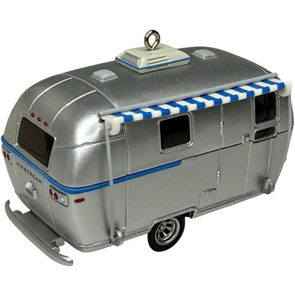 2007 Airstream Dreams Hallmark Ornament (Happy Camper) QXI2157