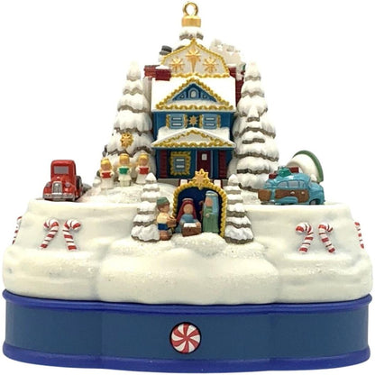 2007 Candy Cane Lane Hallmark Ornament (Magic Village) QXG7557