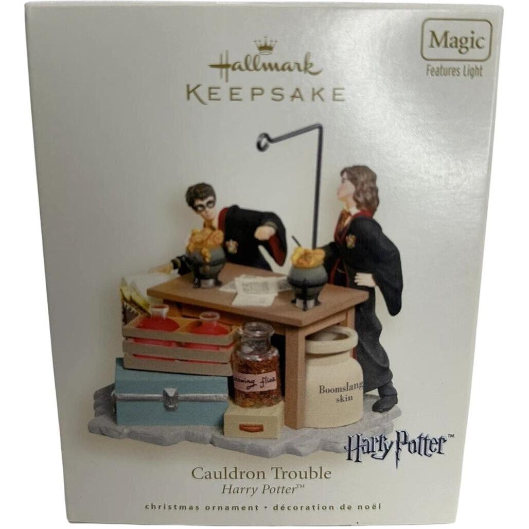 2007 Cauldron Trouble Hallmark Ornament (Harry Potter) QXI4359