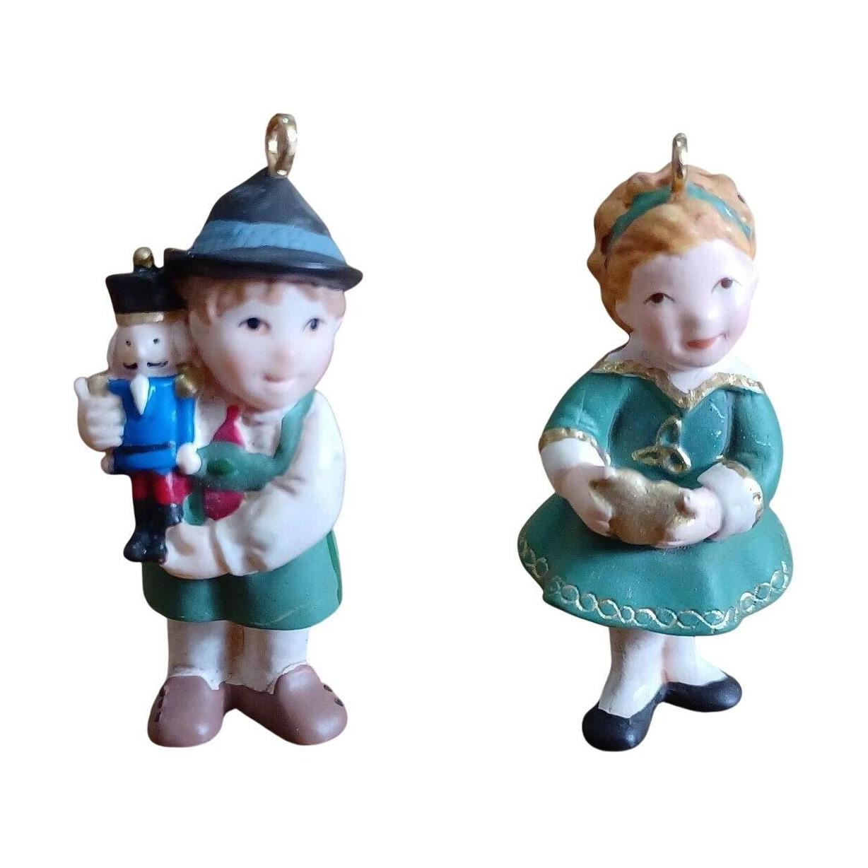 2007 Children Hallmark Ornament (Joy to the World) QSR8169 Image4