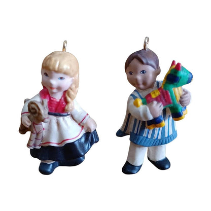 2007 Children Hallmark Ornament (Joy to the World) QSR8169 Image6