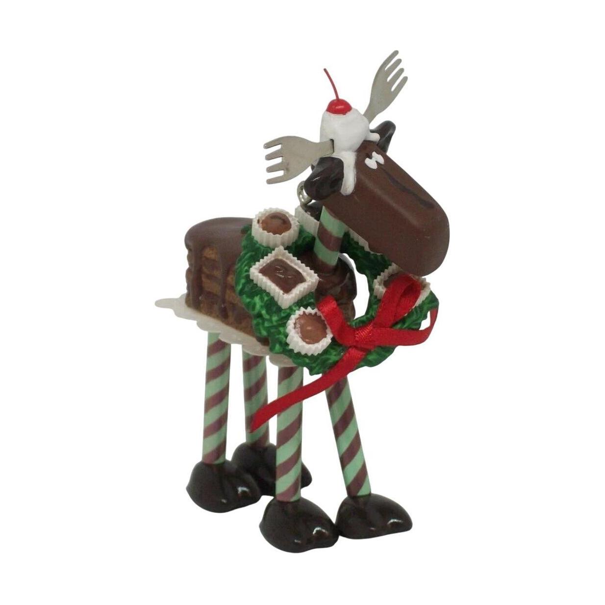 2007 Chocolate Moose Hallmark Ornament (Cooking) QXG7017 Image4