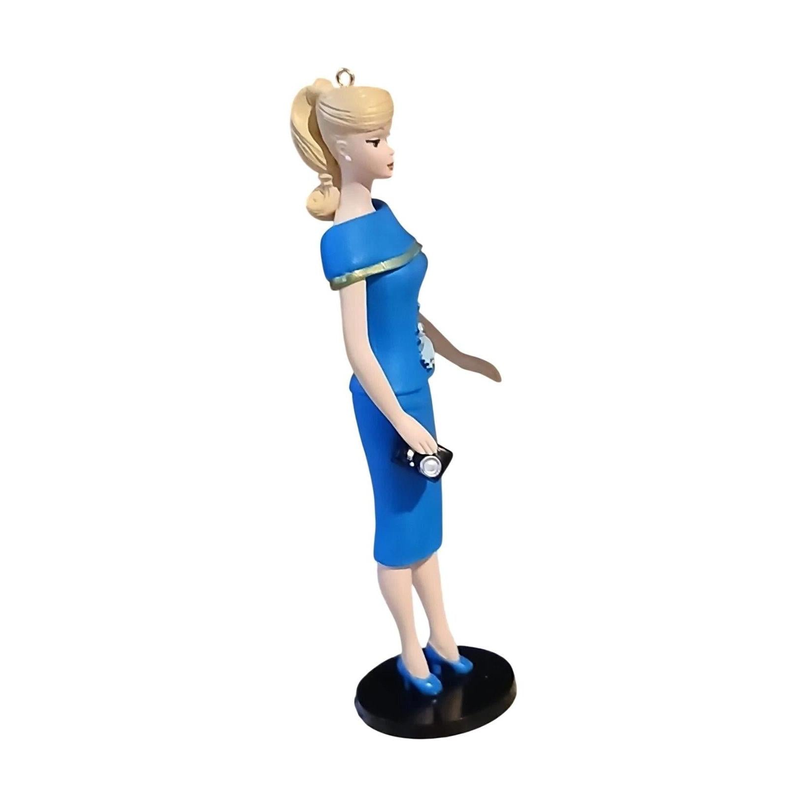2007 Club Meeting Hallmark Ornament (Barbie) QX2861 Image5