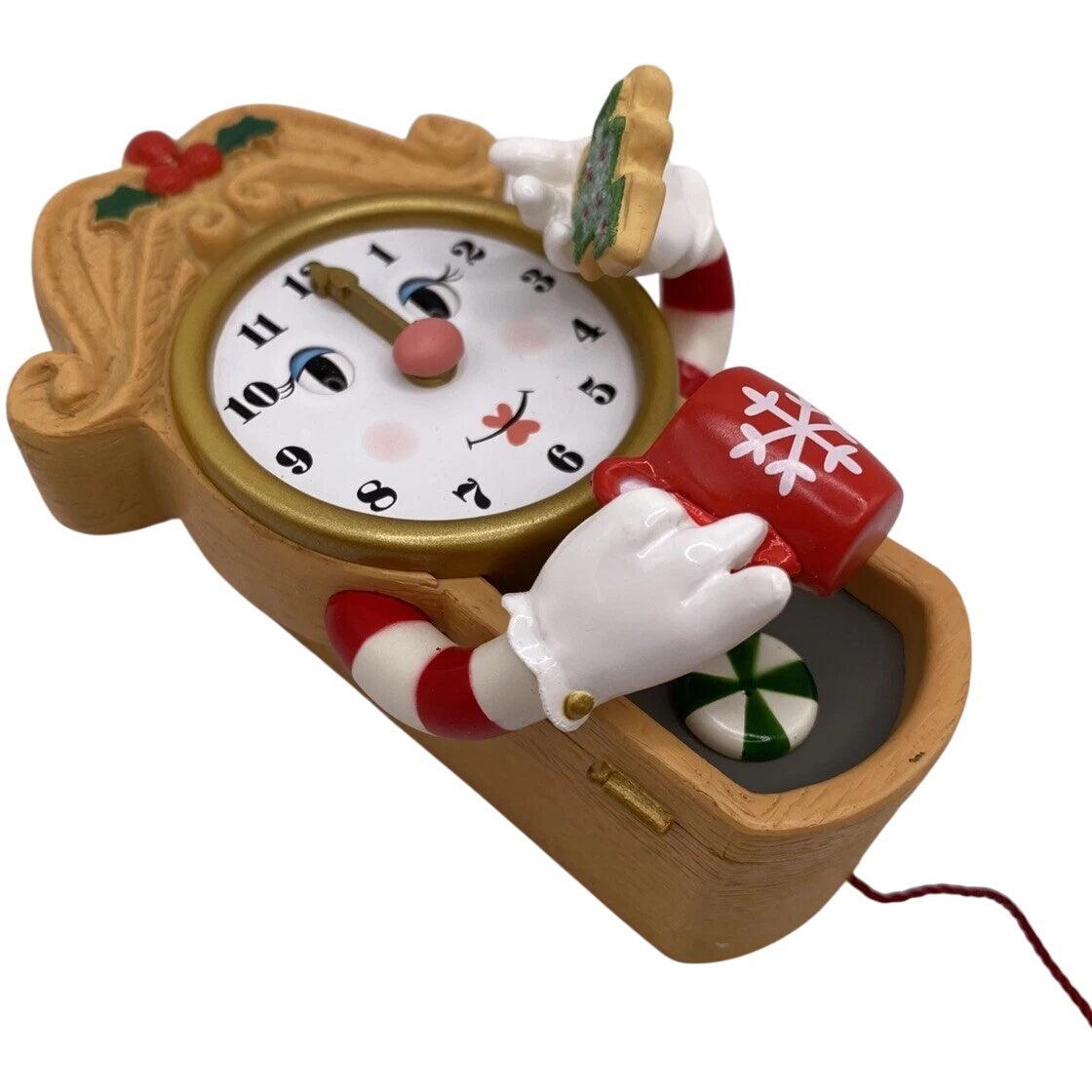 2007 Cookie Clockington Hallmark Ornament (Clock) QXG7547