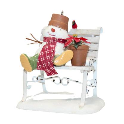 2007 Garden Bench Buddies Hallmark Ornament (The Snowmen of Winter Garden) QP1607