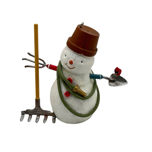 2007 Getting Ready to Garden (The Snowmen of Winter Garden)